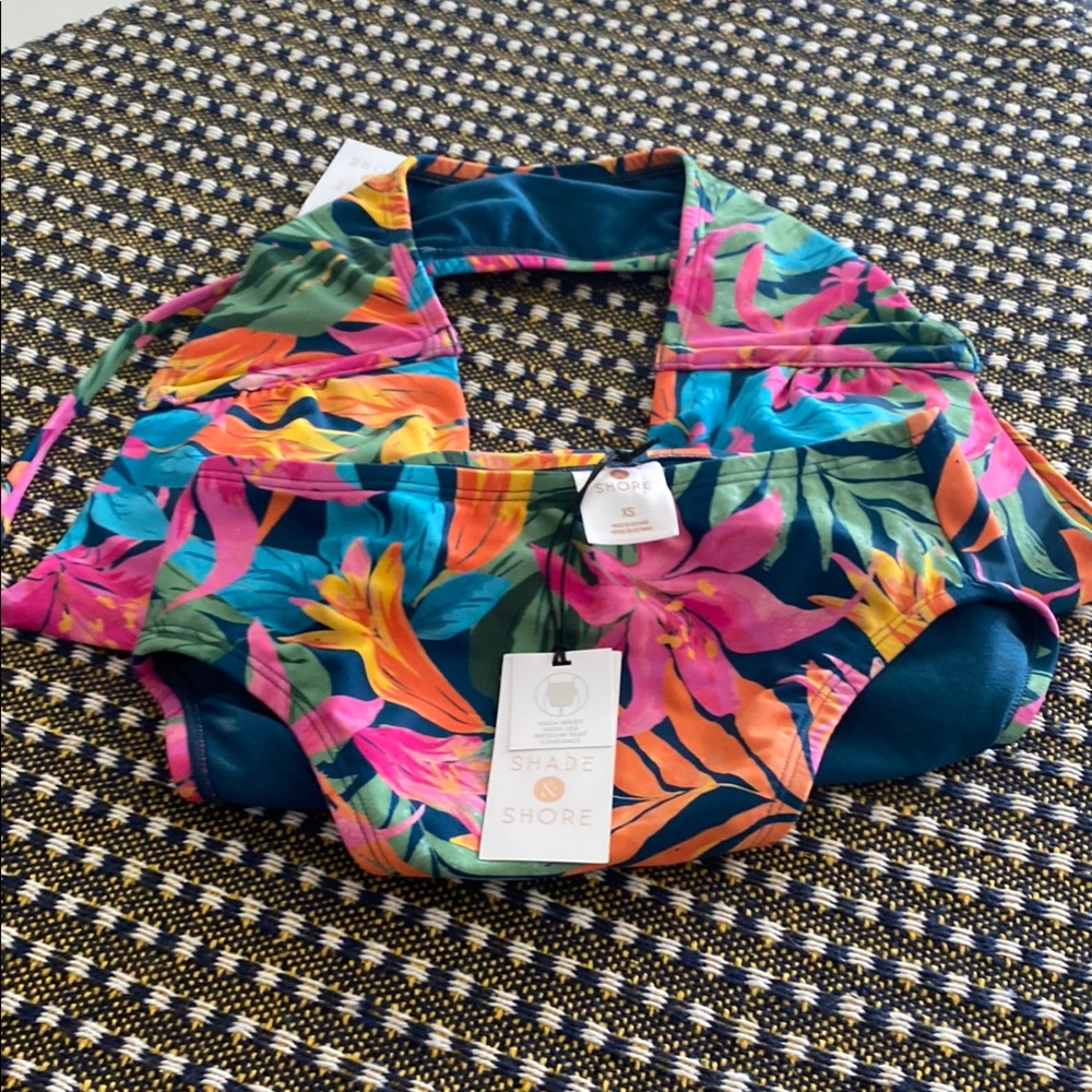 Shade & Shore Pink and Orange Bikini Swimwear plus bonus 2pc (small )